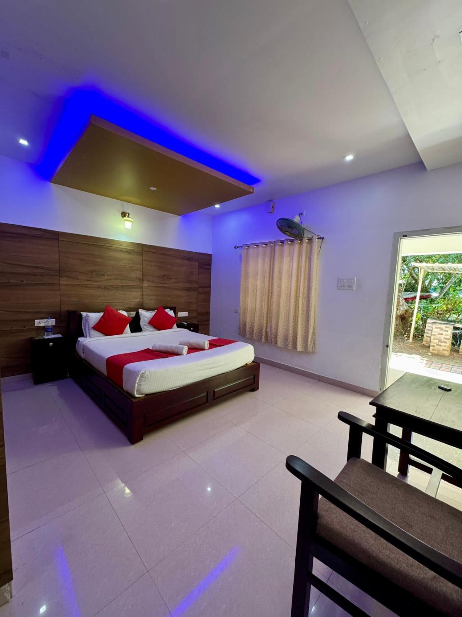 Chilanka Lake View Resort Alappuzha Екстериор снимка