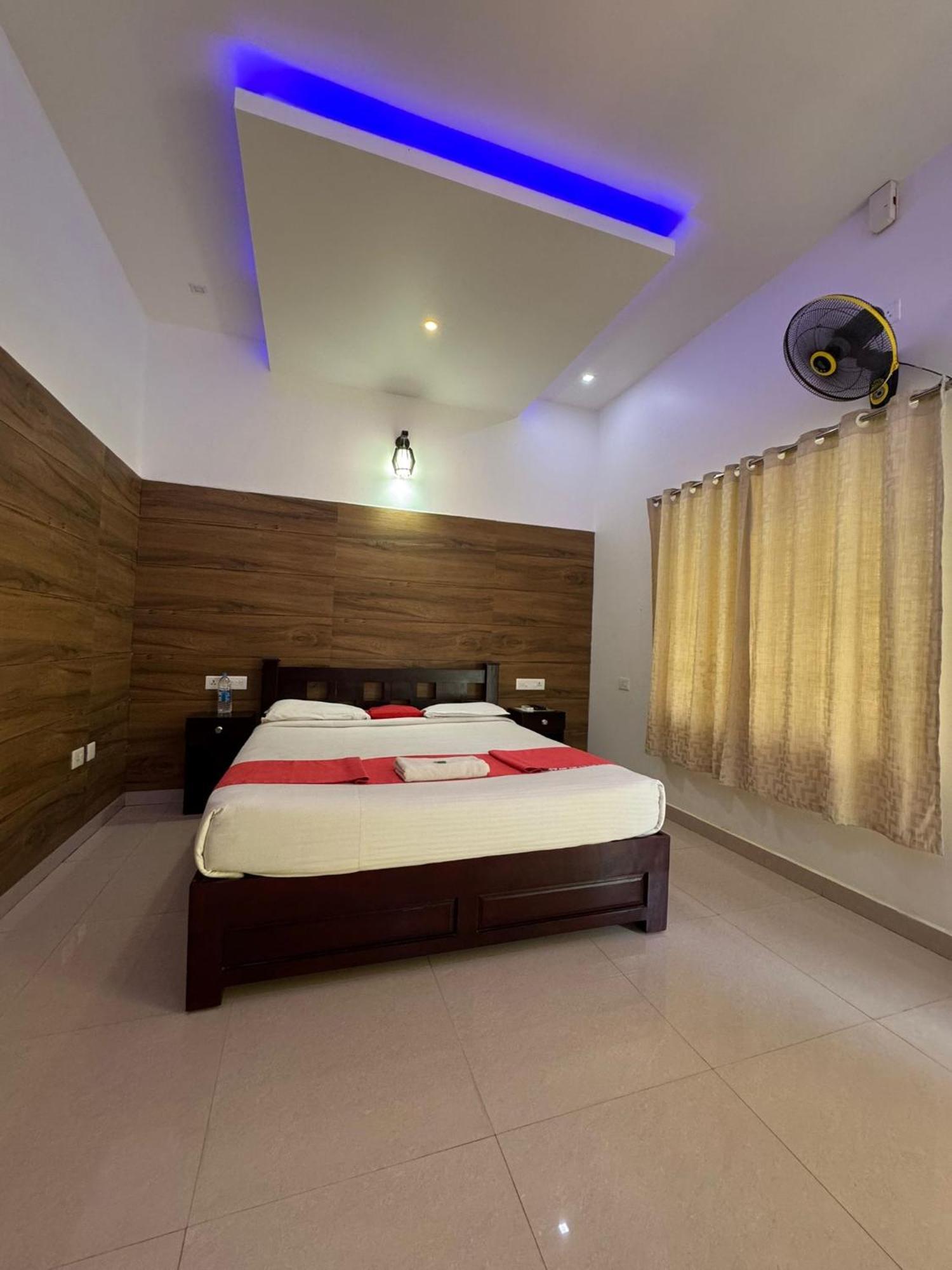 Chilanka Lake View Resort Alappuzha Екстериор снимка